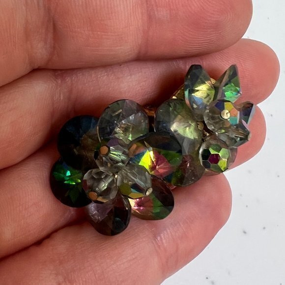 Vintage Rivoli‎ Earrings Clip On Rainbow AB Beaded Swirl Gold Tone - Picture 9 of 9